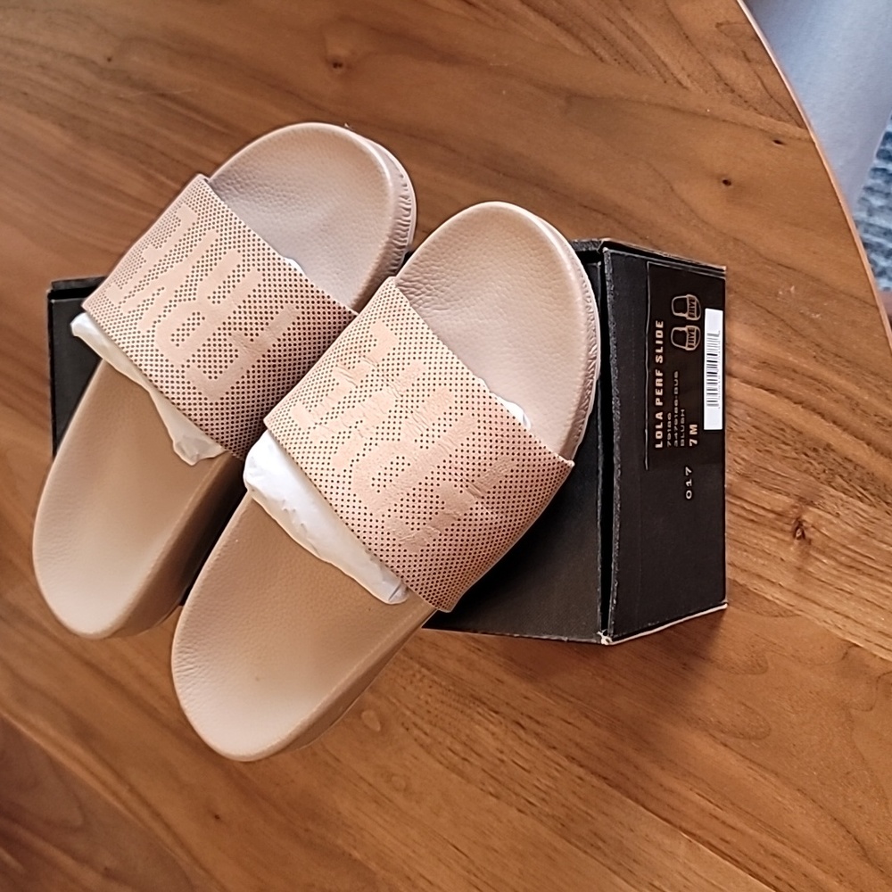 Frye Lola Perf Slide, Size 7, Color Blush